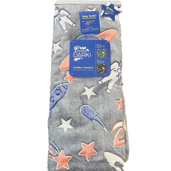 Glow in The Dark blanket Astronaut Blanket,Grey Space Blanket for Boys gift - Picture 7 of 8